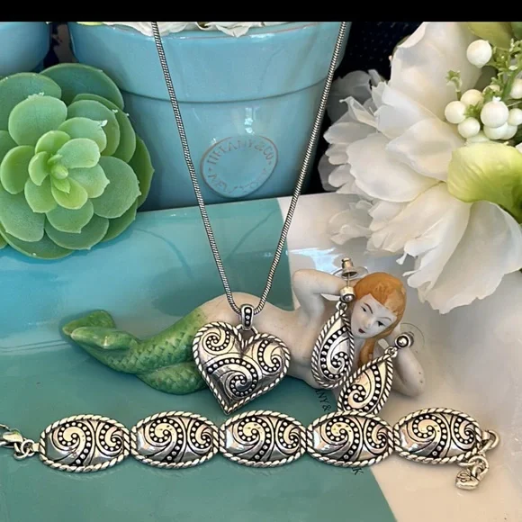 Brighton BIANCA Silver Swirl Scroll Heart Necklace Bracelet Earrings RARE